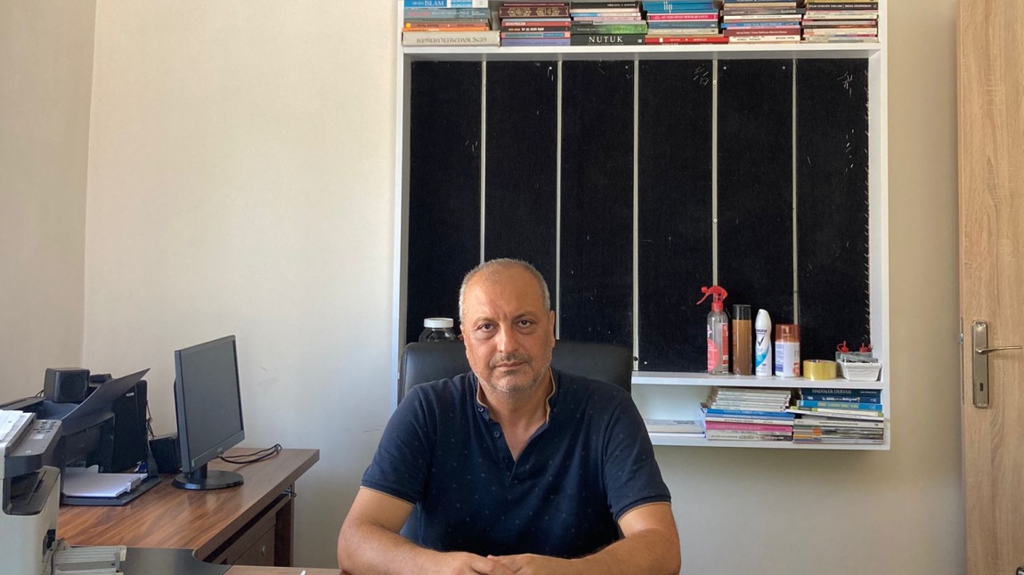 Ramazan ÖZDEMİR - Okul Müdürü